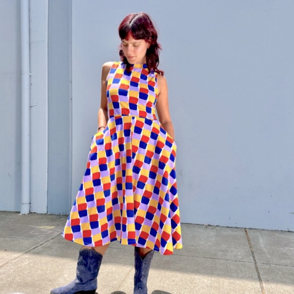 Nooworks. Nwot grid dress.  Dahlia size 4XL.